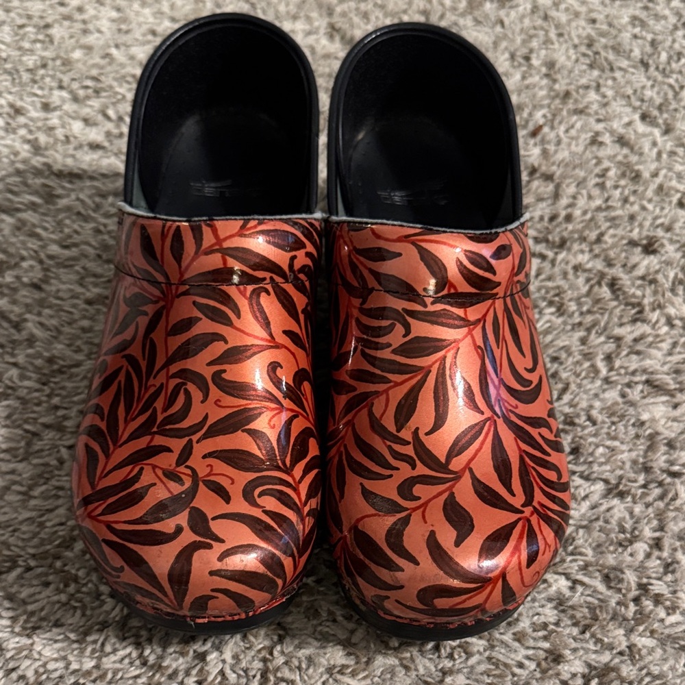 Dansko Orange and Black Patterned Mules